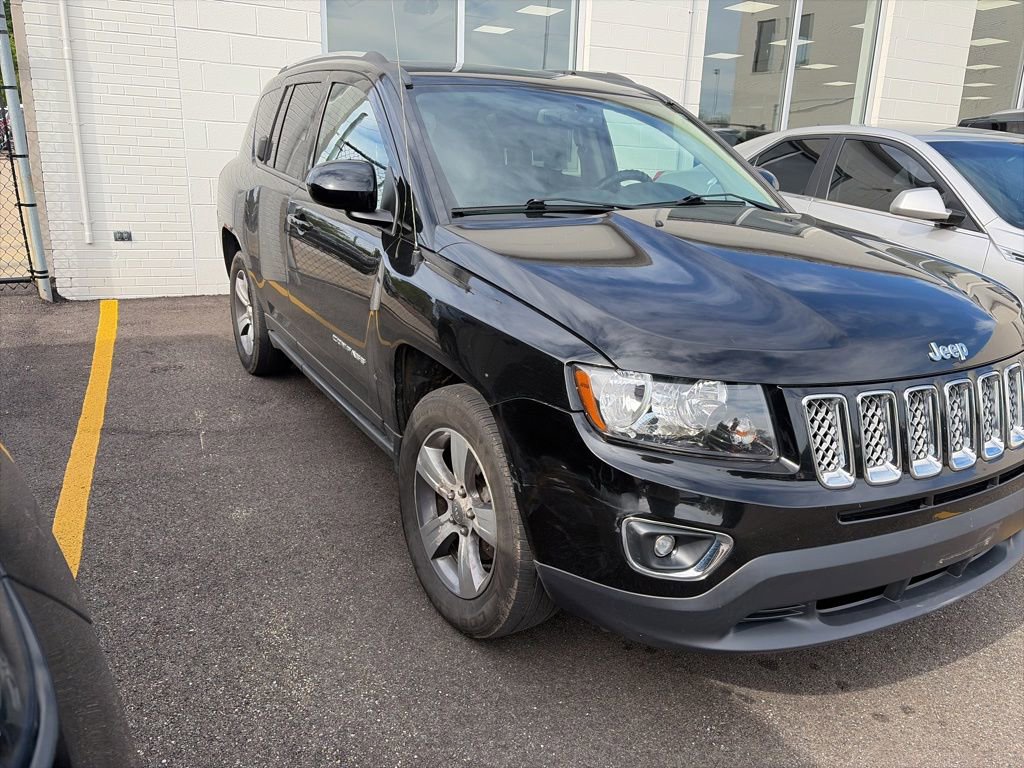 Used 2016 Jeep Compass High Altitude AWD/4WD image 5