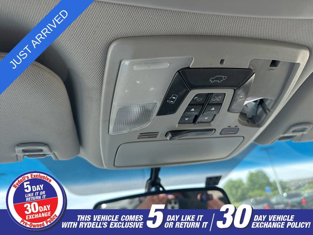 Used 2017 Toyota Sienna Limited AWD/4WD image 12