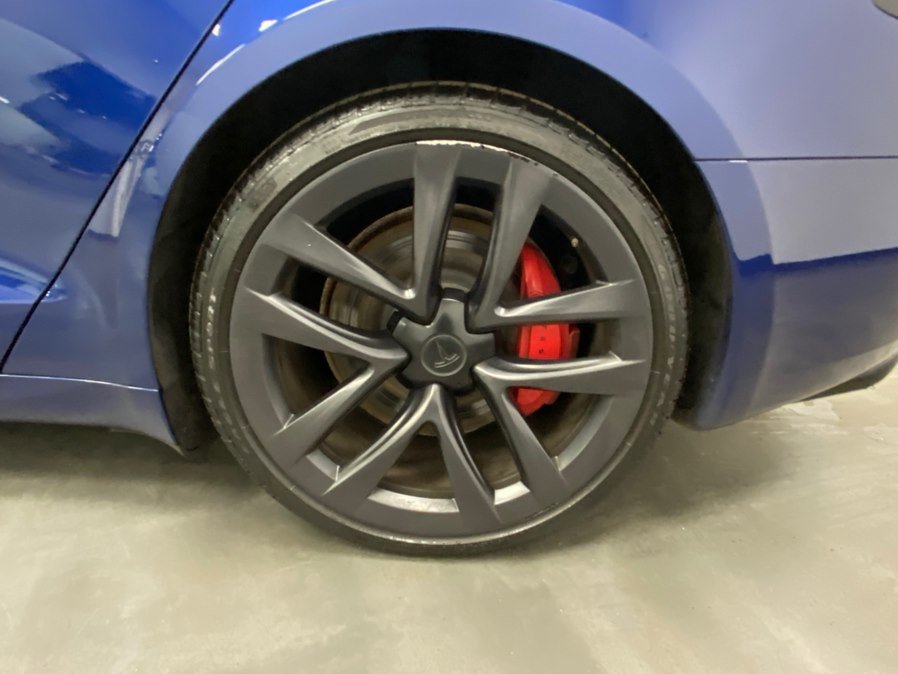 Used 2023 Tesla Model S Plaid image 18