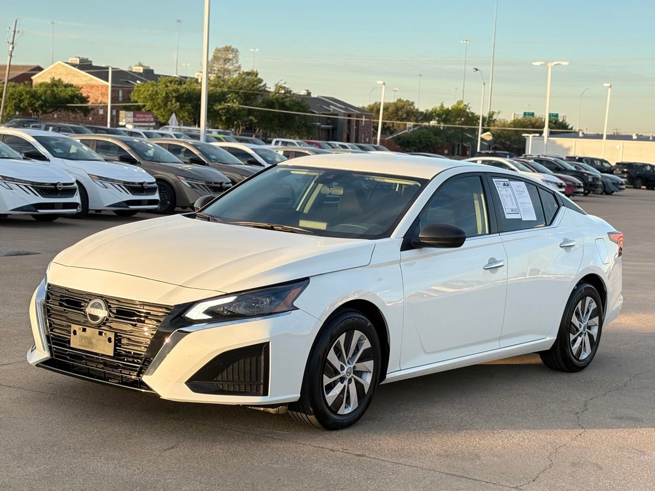 Certified 2025 Nissan Altima 2.5 S image 3