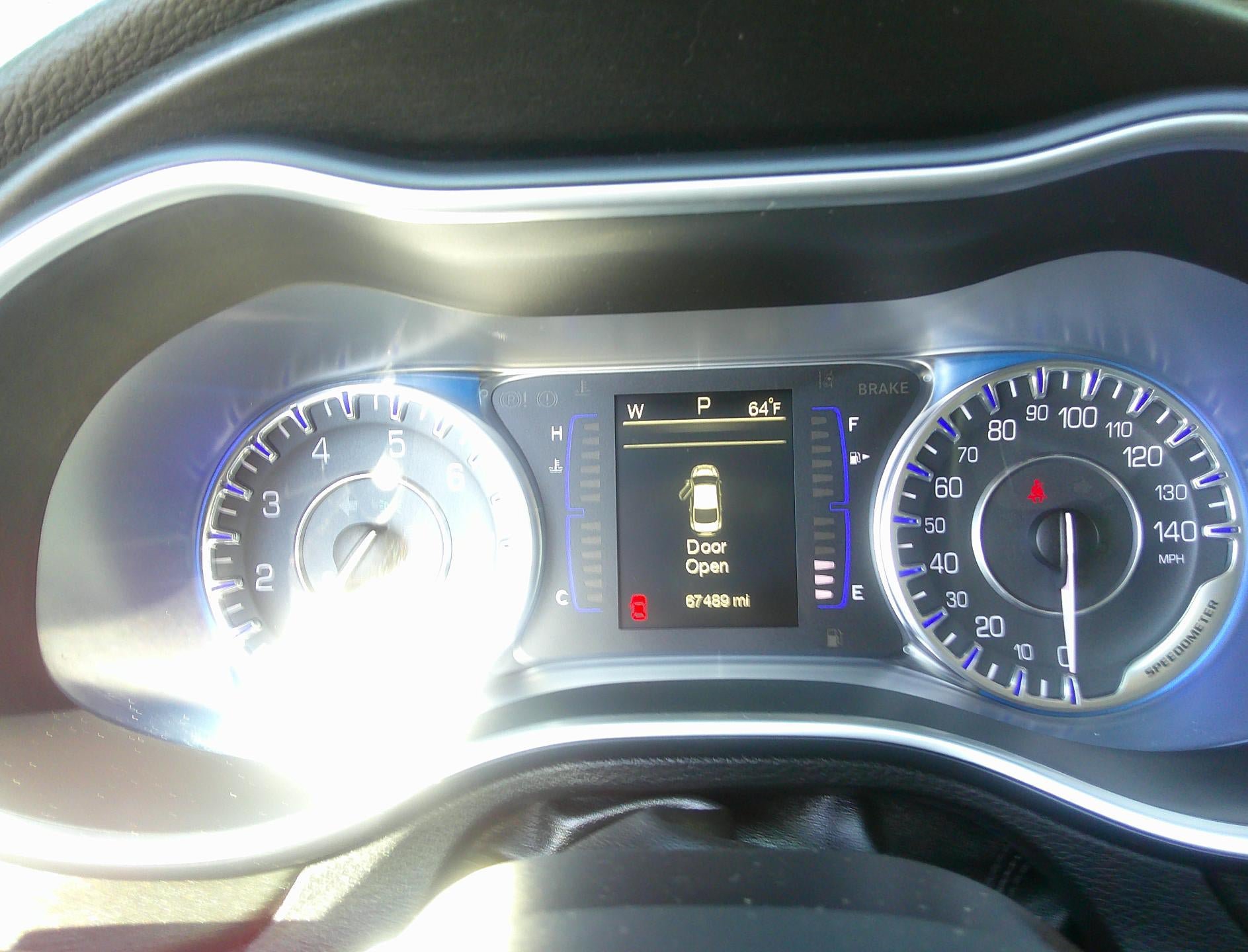 Used 2015 Chrysler 200 Limited FWD image 12