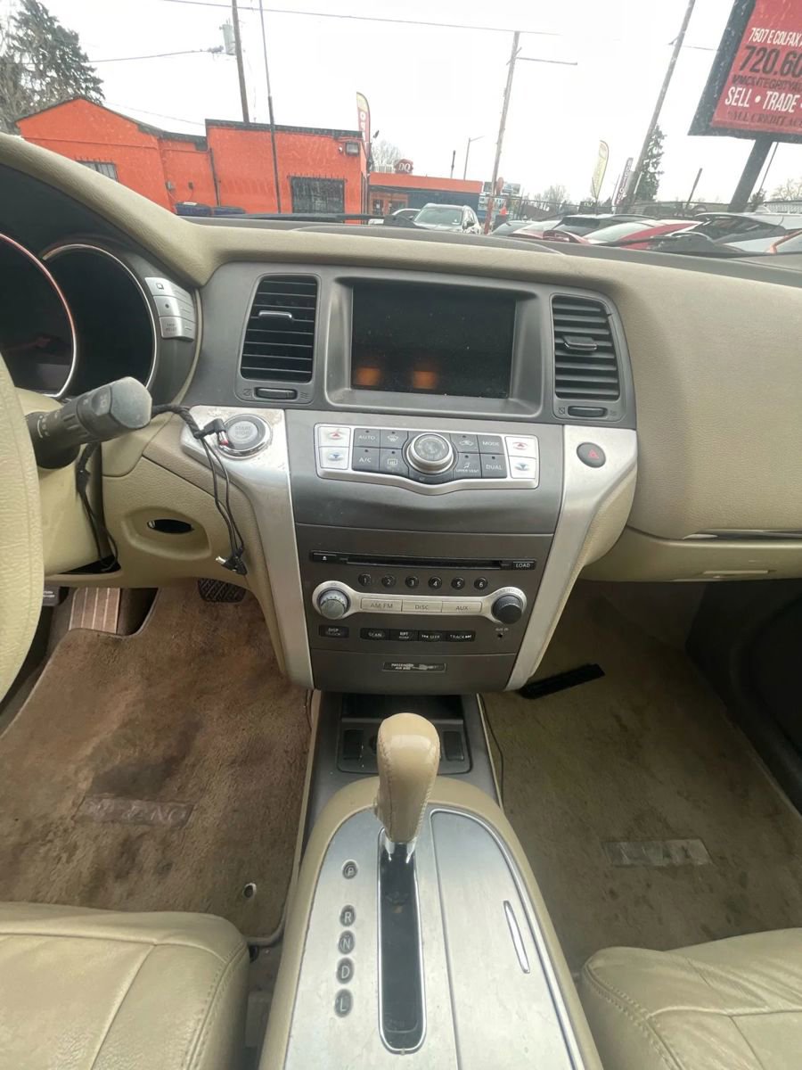 Used 2012 Nissan Murano S image 38