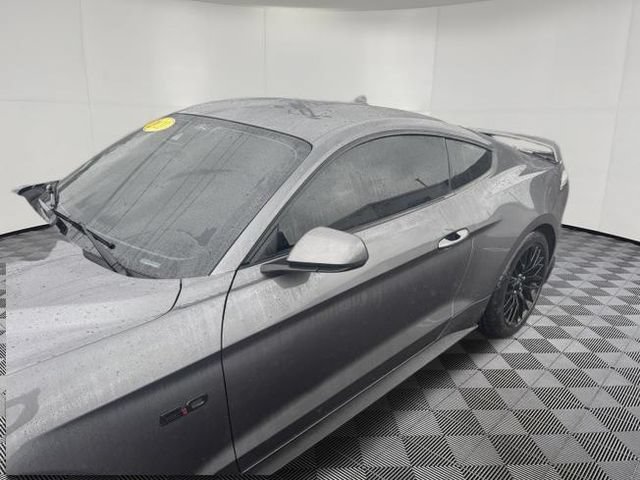 Used 2021 Ford Mustang GT Premium w/ GT Performance Package RWD image 9