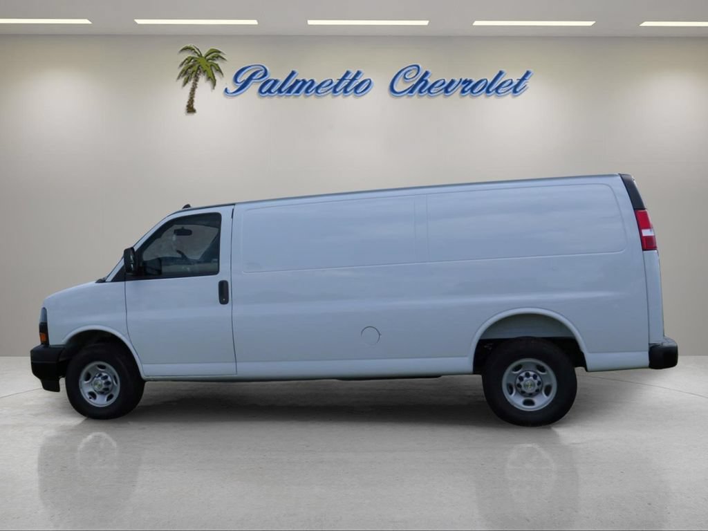 New 2026 Chevrolet Express 2500 Extended w/ Driver Convenience Package RWD image 5