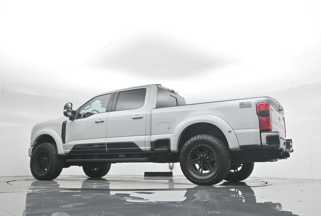 New 2026 Ford F250 Lariat w/ Black Appearance Package image 59