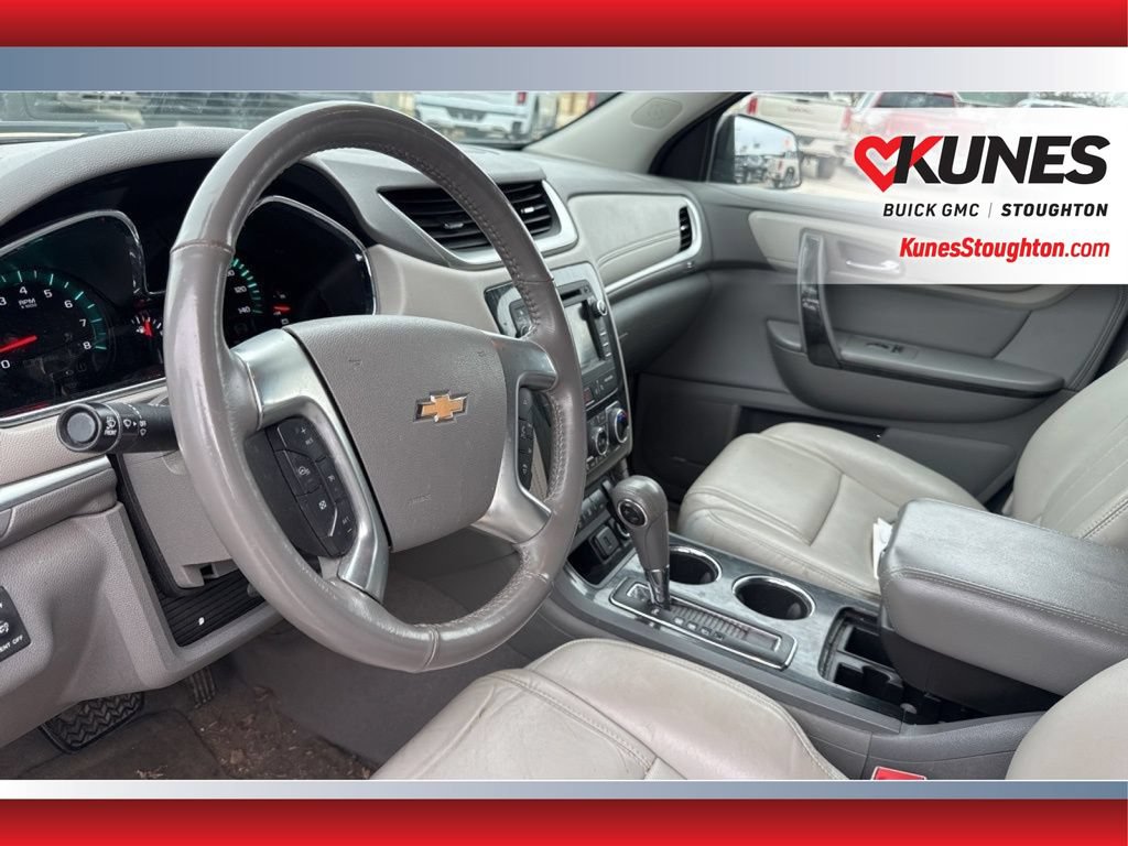Used 2017 Chevrolet Traverse Premier AWD/4WD image 4