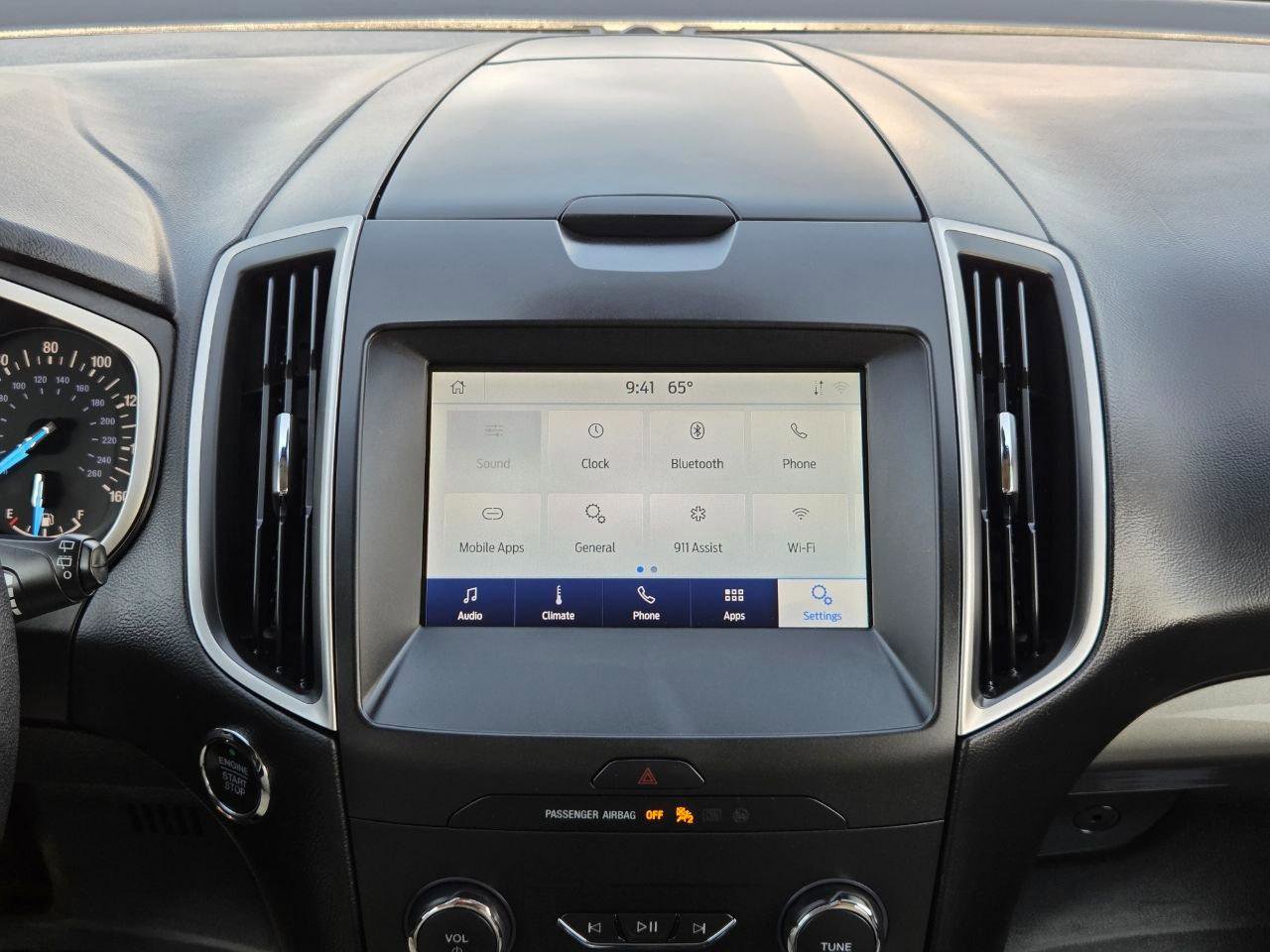 Used 2019 Ford Edge SEL FWD image 22