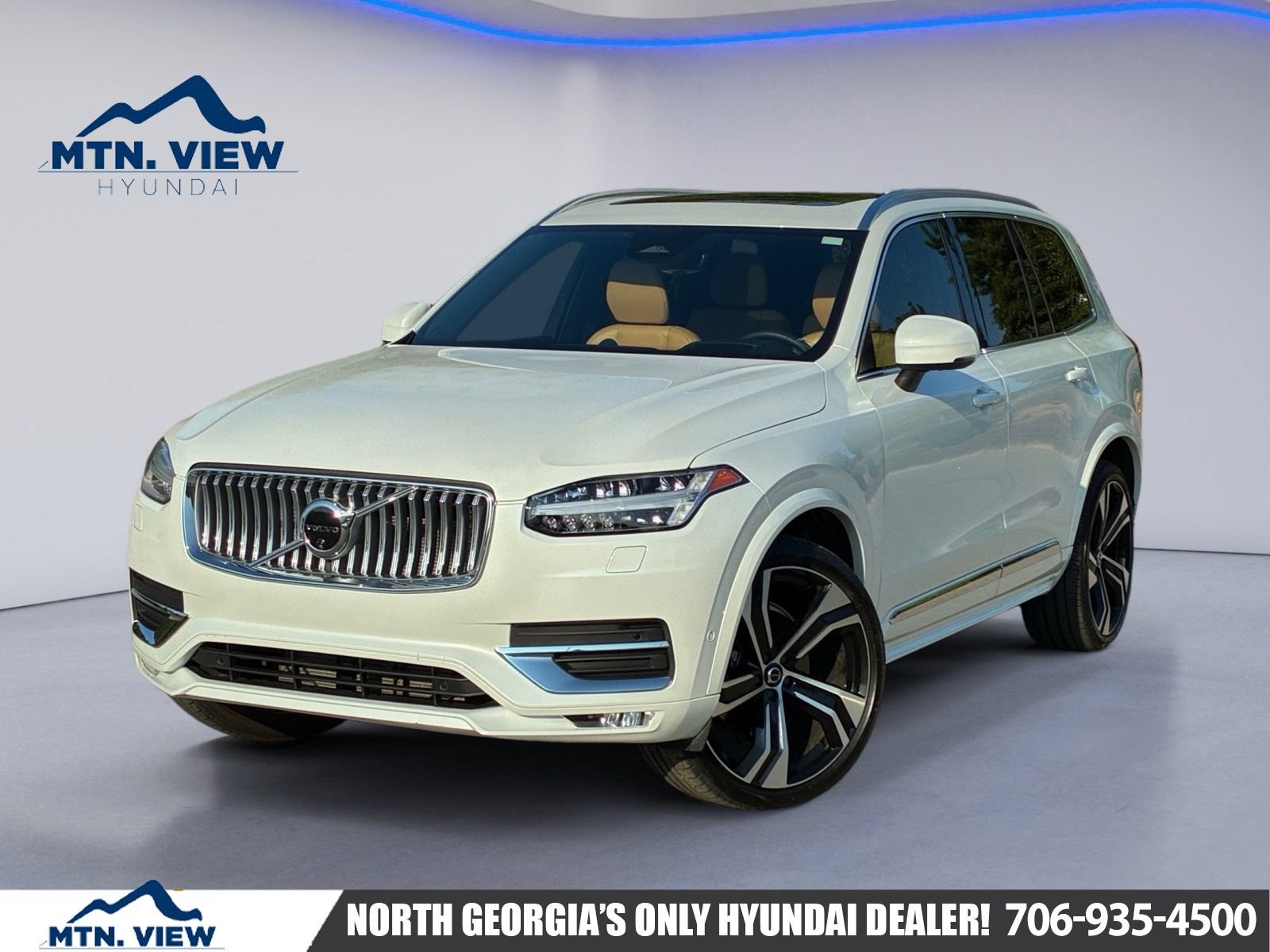 Used 2024 Volvo XC90 B6 Ultimate w/ Protection Package Premier AWD/4WD image 1