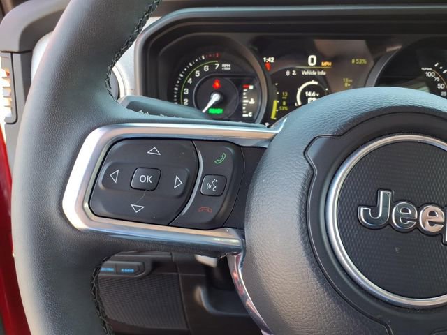 Used 2025 Jeep Wrangler Sahara 4xe image 8