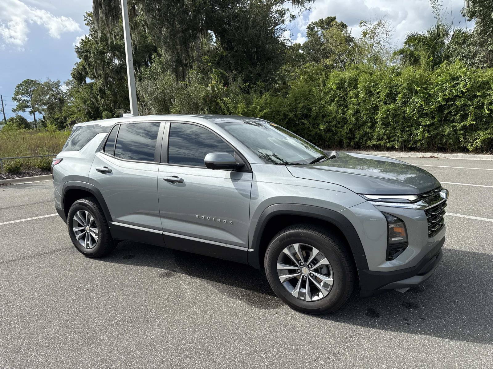 Used 2025 Chevrolet Equinox LT w/ Safety and Technology Package