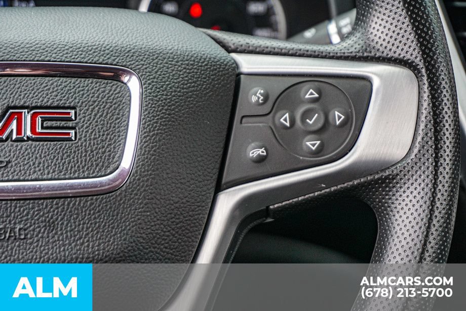 Used 2022 GMC Acadia SLE w/ Driver Convenience Package FWD image 31