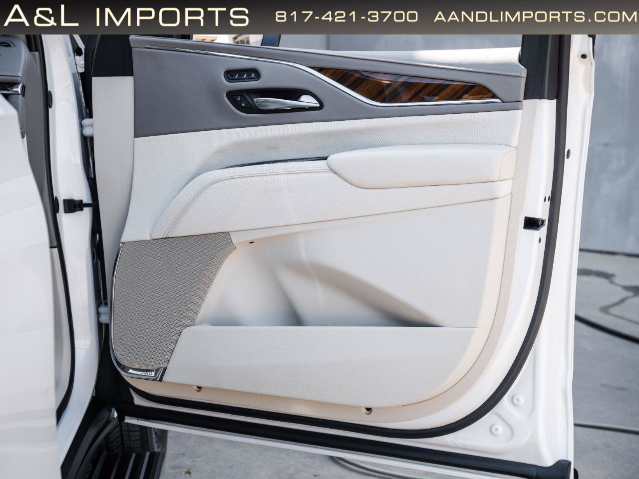 Used 2024 Cadillac Escalade Sport Platinum w/ LPO, ONYX Package AWD/4WD image 66