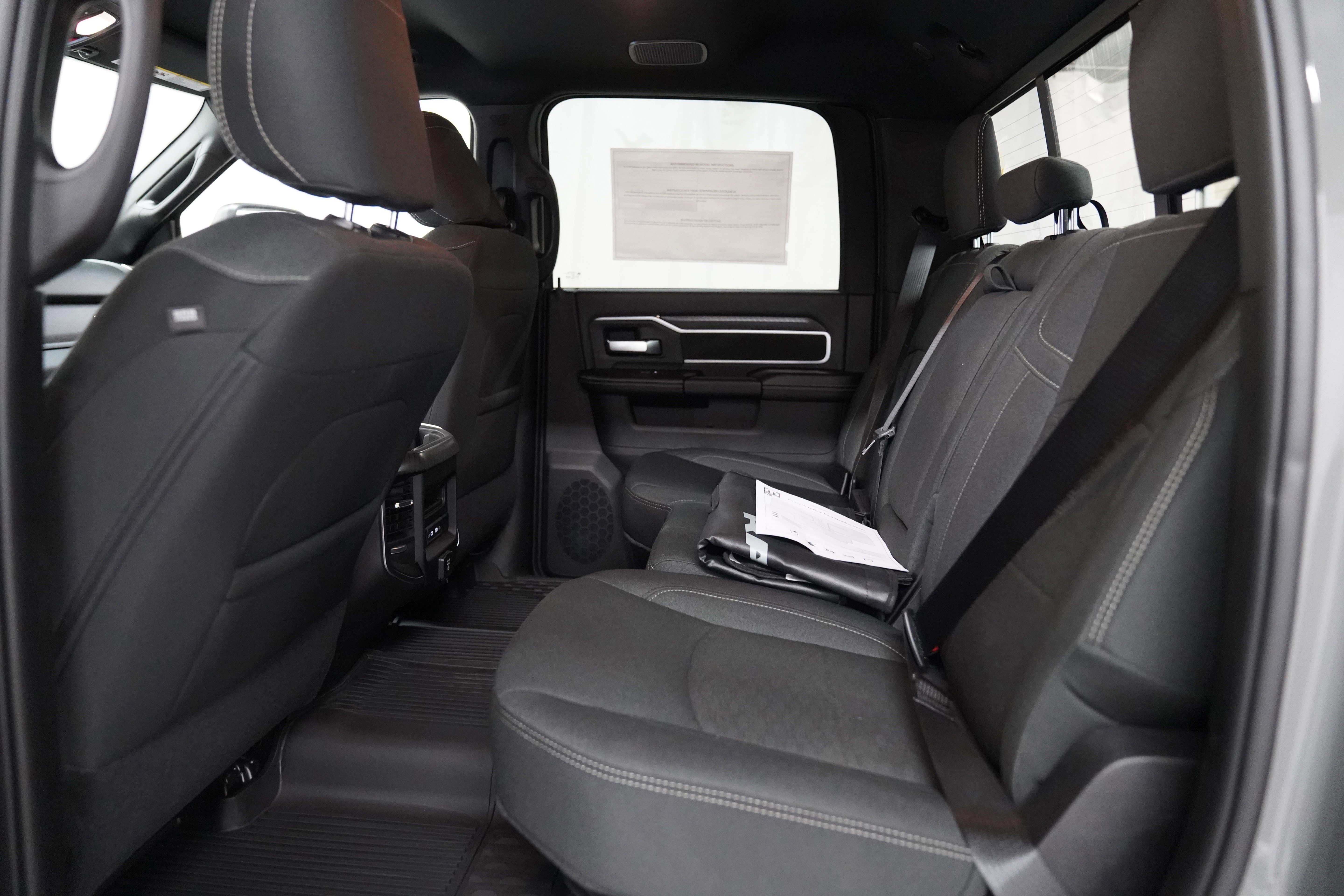 New 2026 RAM 2500 Big Horn AWD/4WD image 5