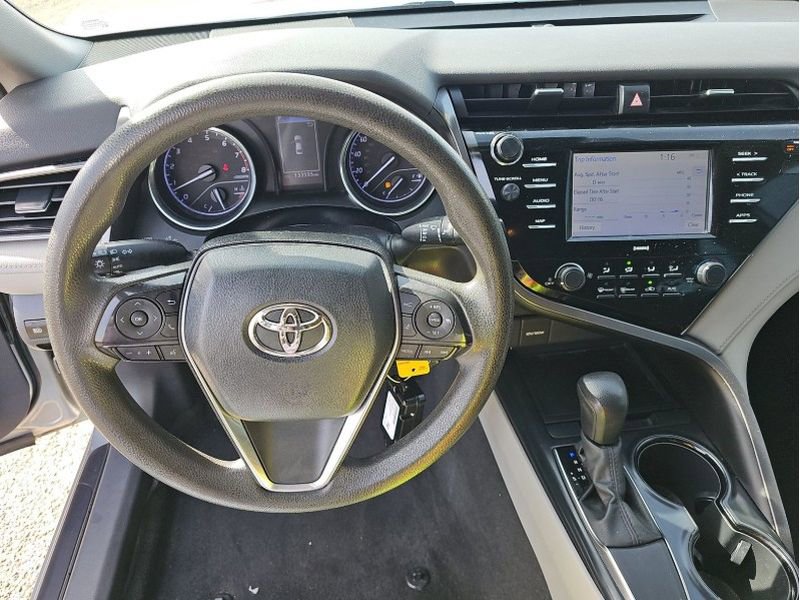 Used 2020 Toyota Camry LE image 26