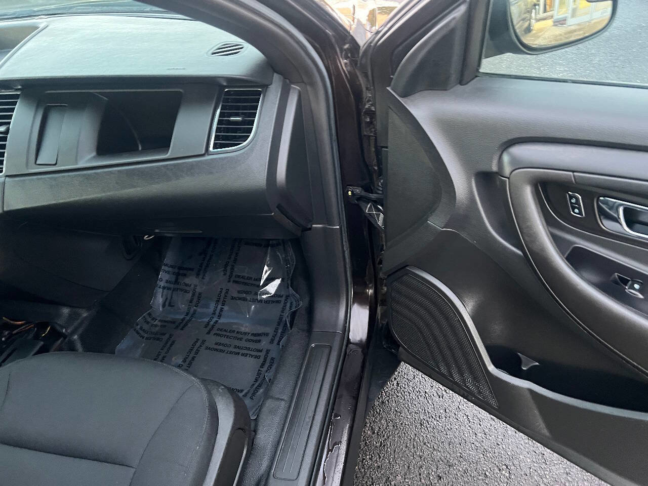 Used 2017 Ford Taurus Police Interceptor AWD image 22