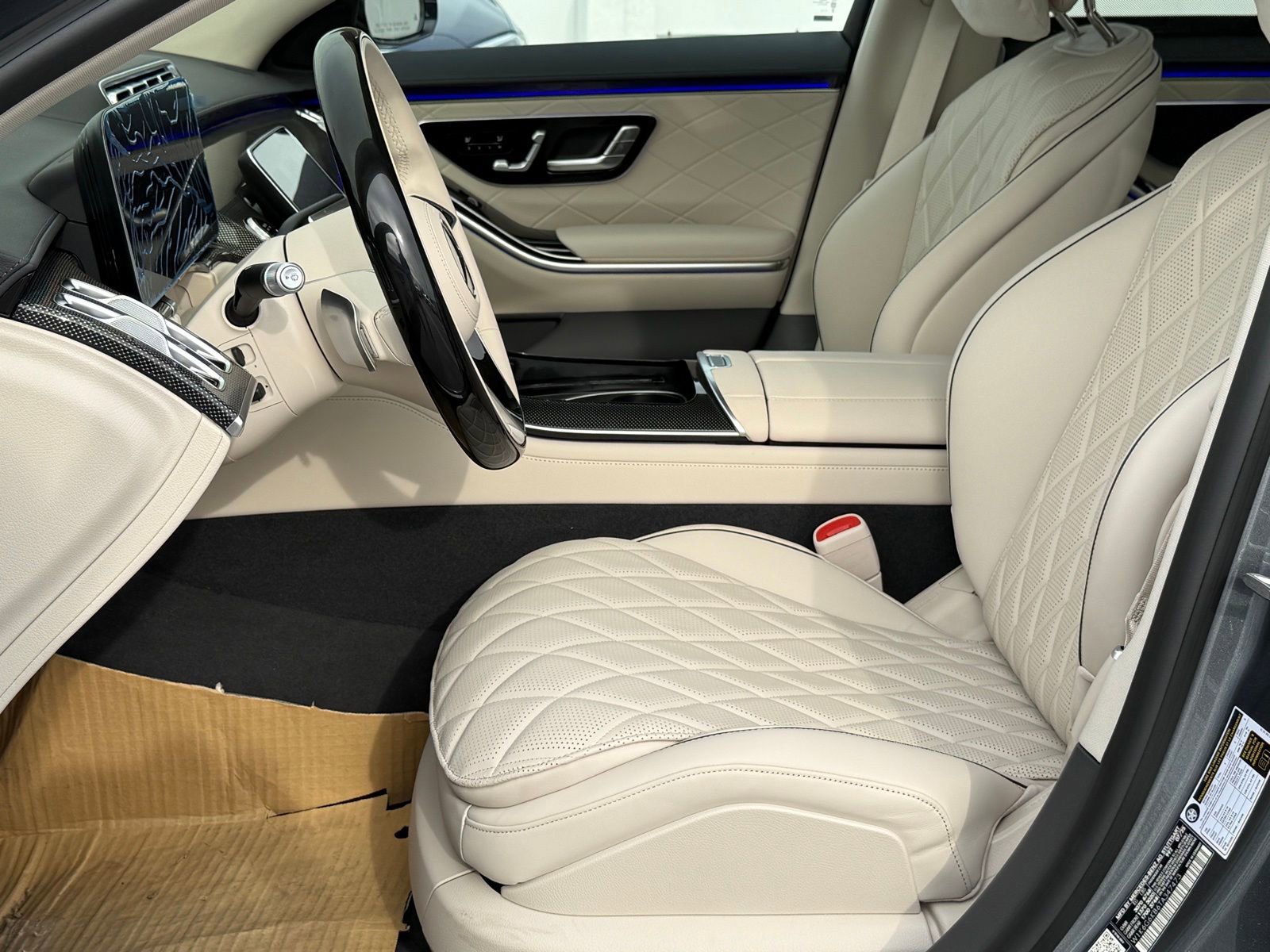 New 2026 Mercedes-Benz S 580e 4MATIC Sedan image 21