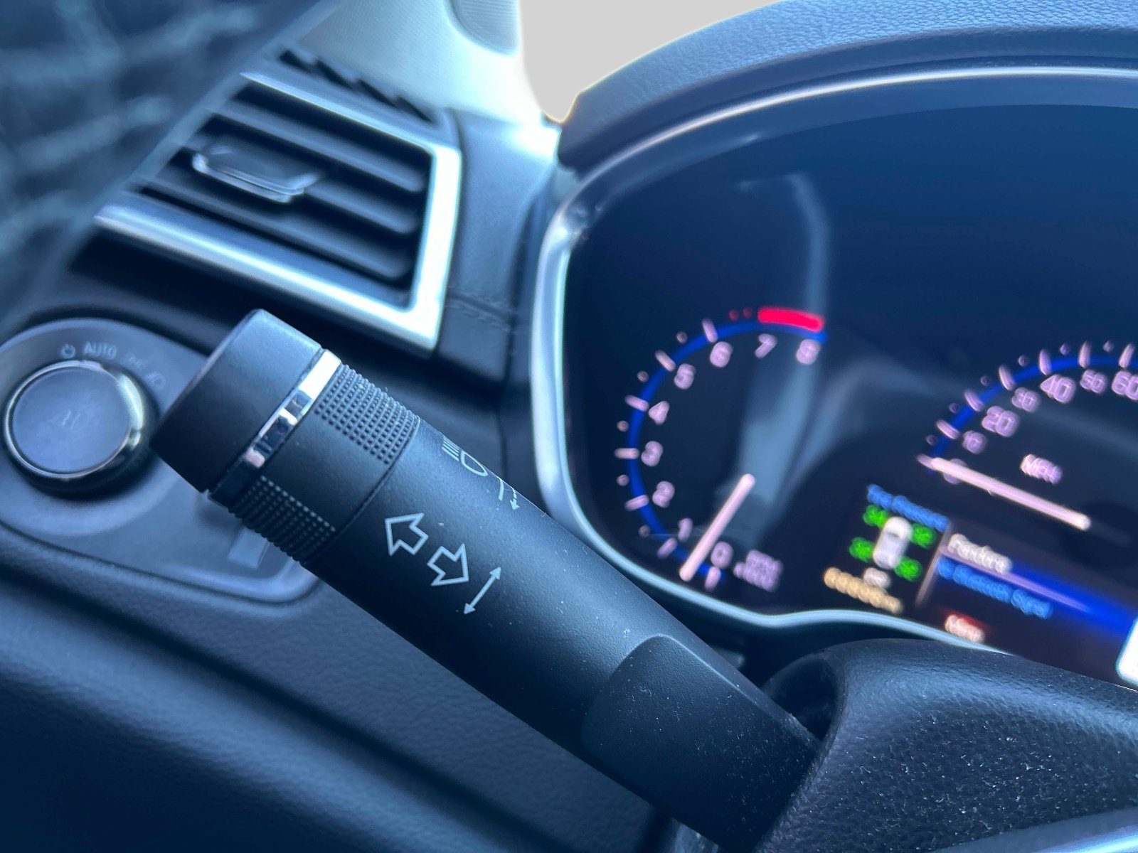 Used 2014 Cadillac SRX Premium image 27