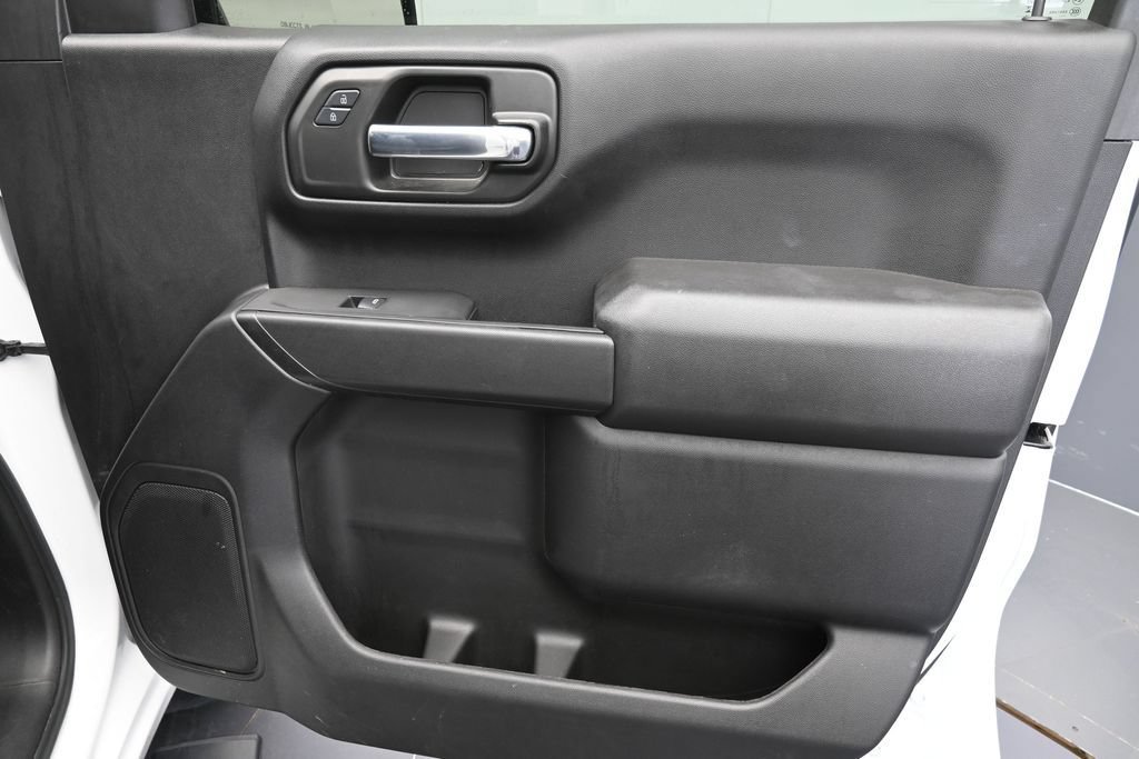 Used 2025 Chevrolet Silverado 1500 Custom AWD/4WD image 28