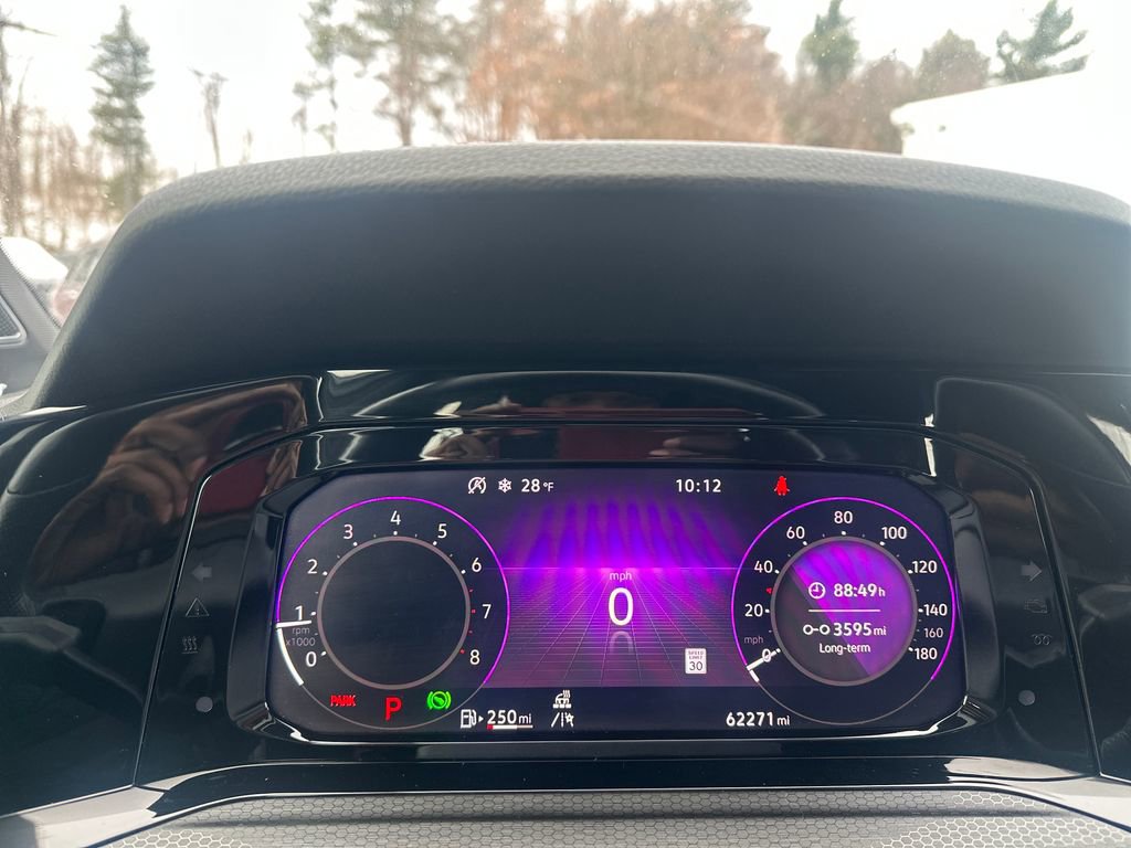 Certified 2022 Volkswagen GTI Autobahn image 8