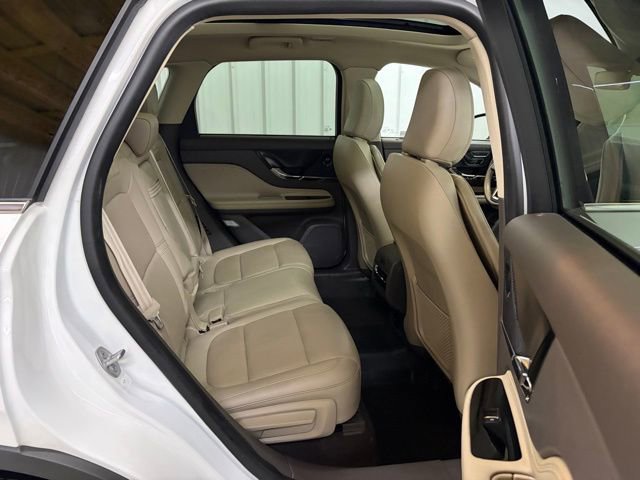 Used 2021 Lincoln Corsair Reserve w/ Elements Package image 19