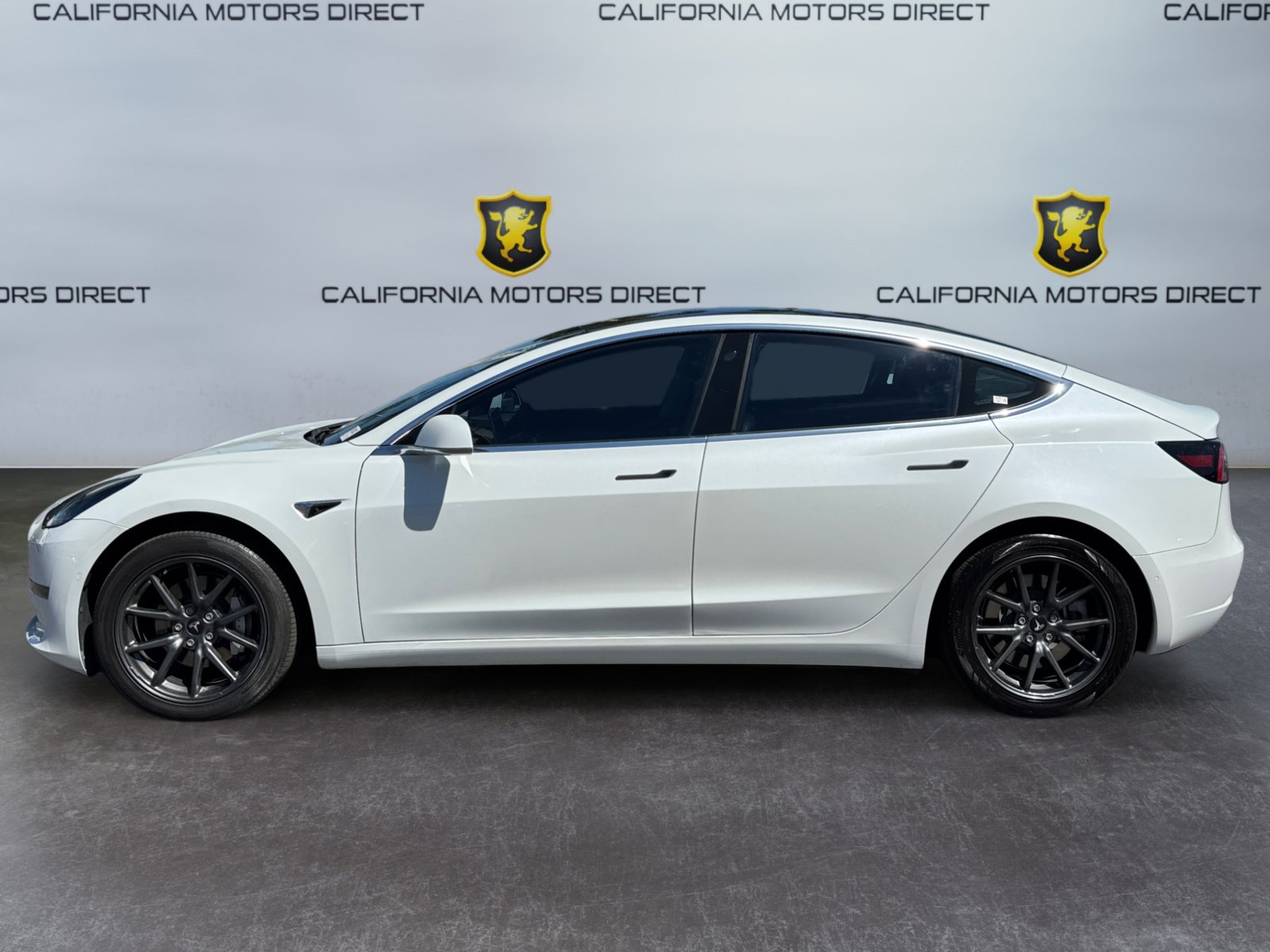 Used 2018 Tesla Model 3 Long Range RWD image 2