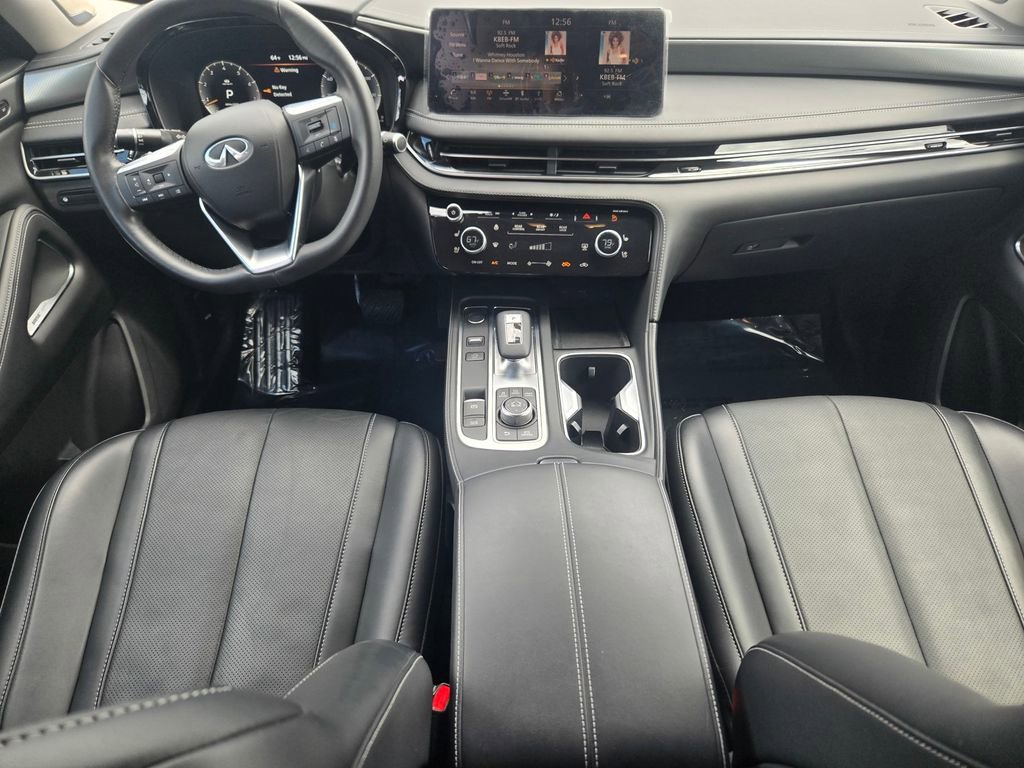 Used 2023 INFINITI QX60 Luxe w/ Performance Audio Package image 11