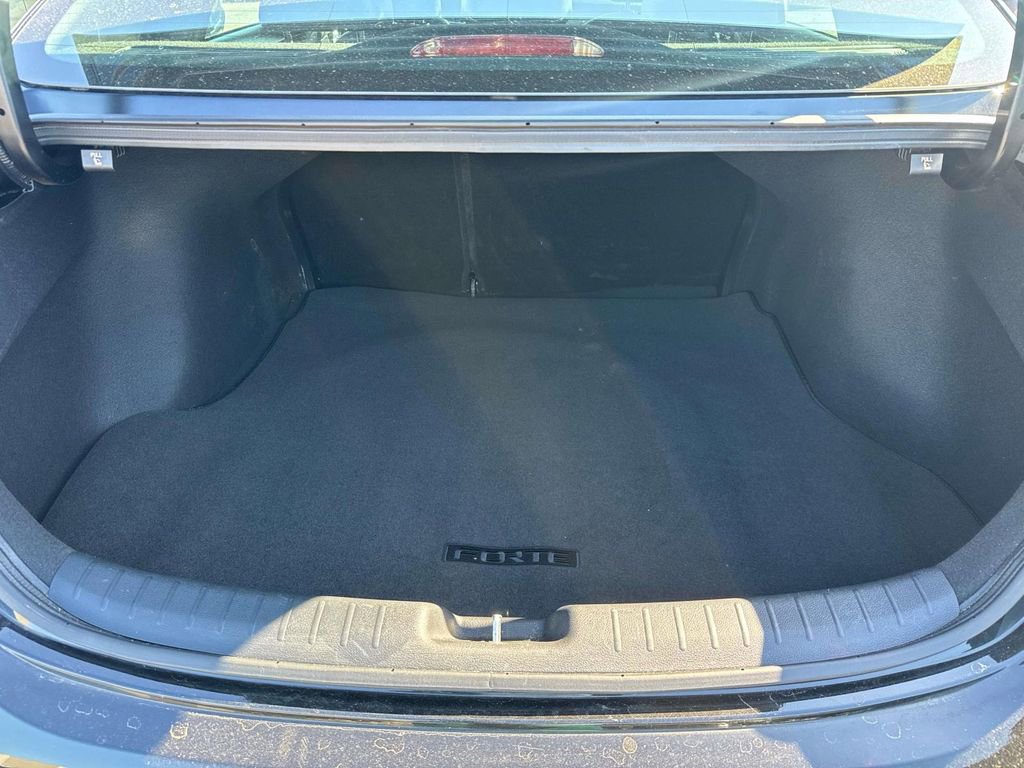 Certified 2024 Kia Forte GT image 9
