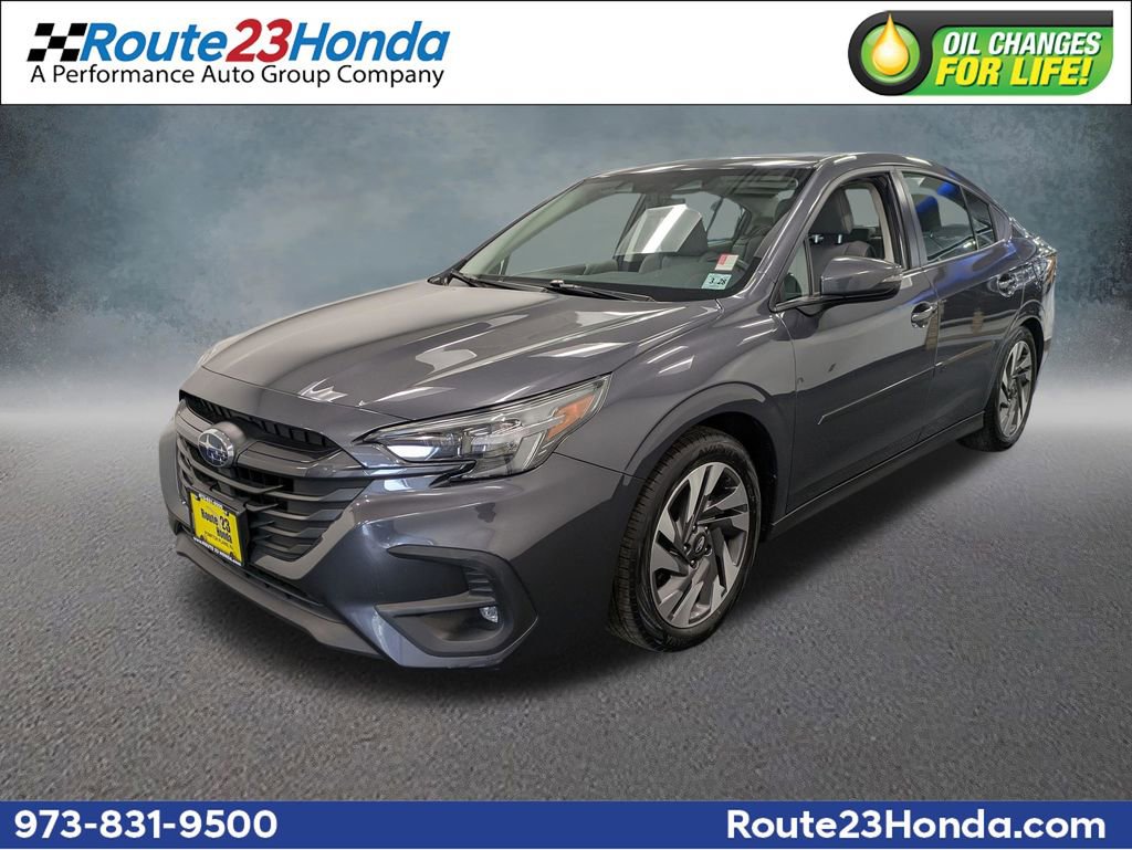 Used 2023 Subaru Legacy Limited image 1