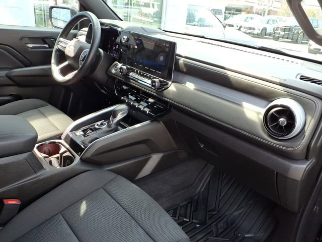 Used 2023 Chevrolet Colorado LT w/ LT Convenience Package II image 21