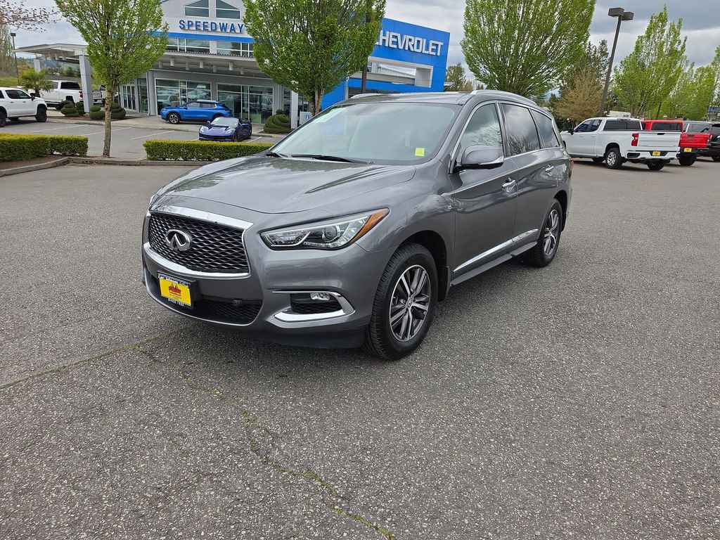 Used 2017 INFINITI QX60 Luxe w/ Premium Plus Package AWD/4WD image 2
