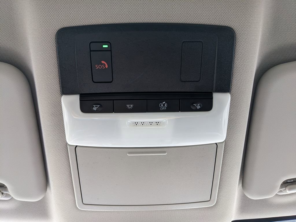 Used 2023 Nissan Rogue SV image 56