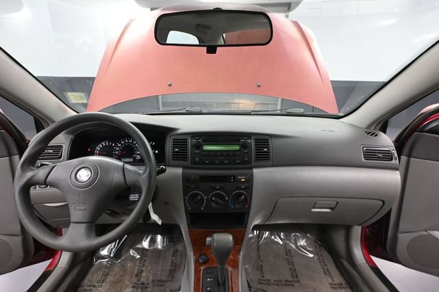 Used 2005 Toyota Corolla LE FWD image 23