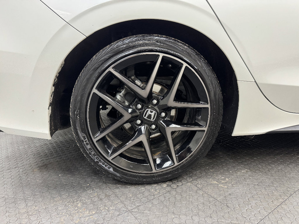 Used 2024 Honda Civic Sport Touring image 9