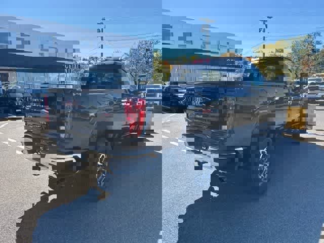 New 2025 GMC Sierra 3500 SLE w/ SLE Convenience Package image 7