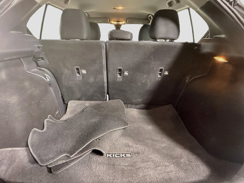 Used 2024 Nissan Kicks S FWD image 34