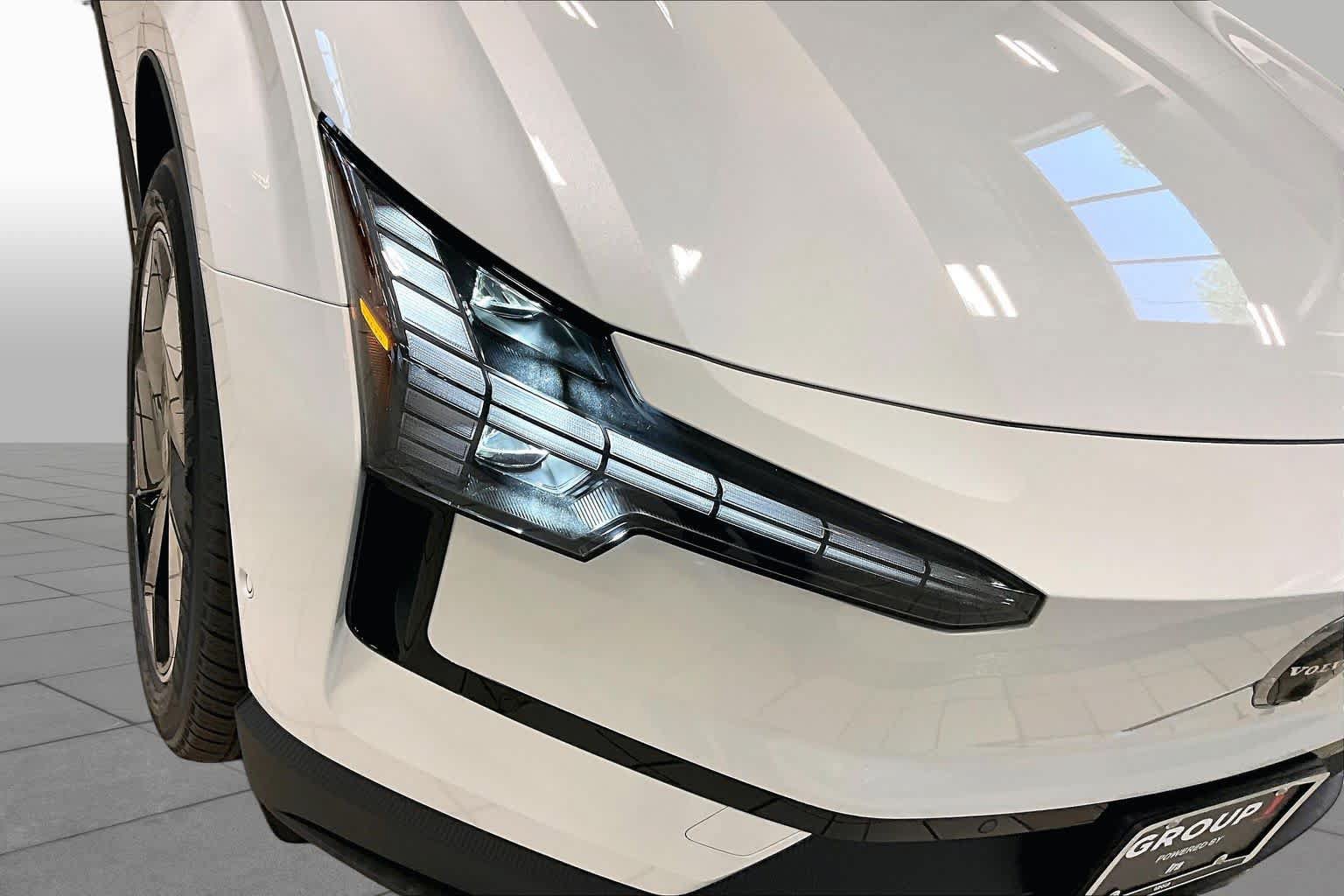 New 2026 Volvo EX30 Ultra w/ Protection Package AWD/4WD image 15