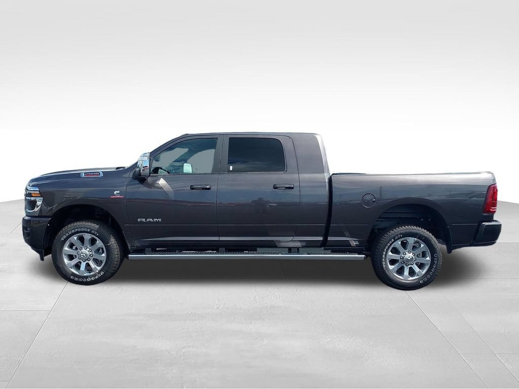 New 2026 RAM 2500 Laramie AWD/4WD image 2