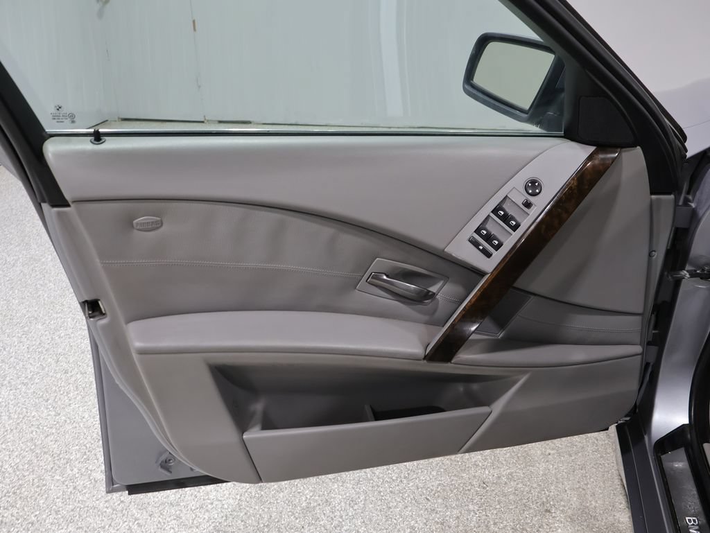 Used 2006 BMW 530xi Sedan AWD/4WD image 22