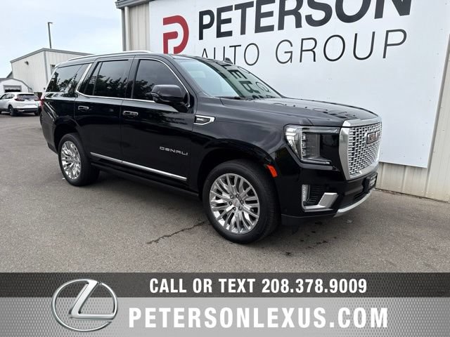Used 2023 GMC Yukon Denali w/ Denali Reserve Package AWD/4WD image 2
