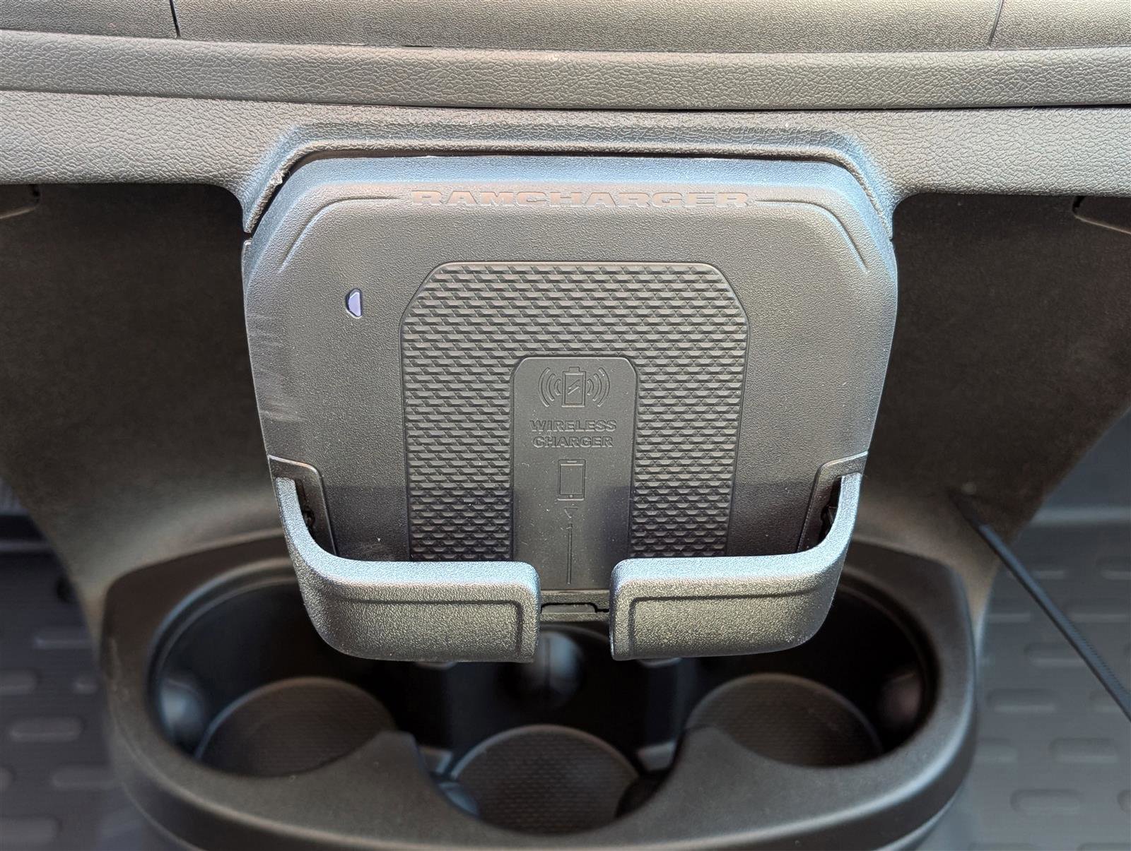 New 2025 RAM ProMaster 1500 w/ Premium Convenience Group FWD image 21