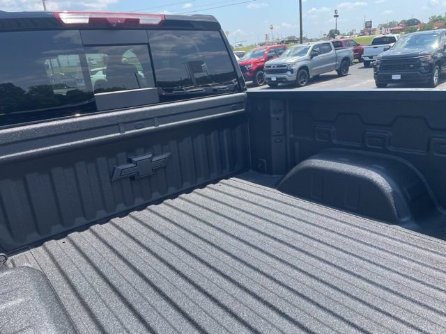 New 2026 Chevrolet Silverado 1500 ZR2 image 30