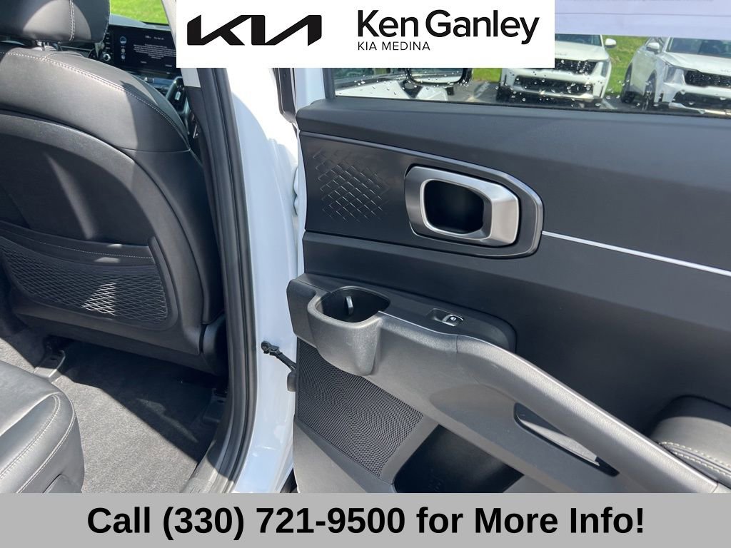 Certified 2023 Kia Sorento S w/ Panoramic Sunroof Package FWD image 56