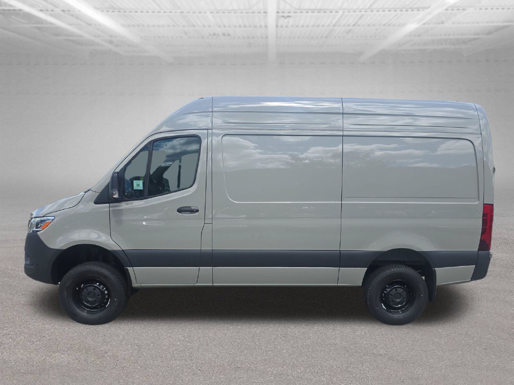New 2026 Mercedes-Benz Sprinter 2500 image 2