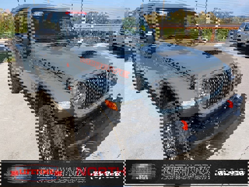 New 2025 Jeep Gladiator Mojave image 30