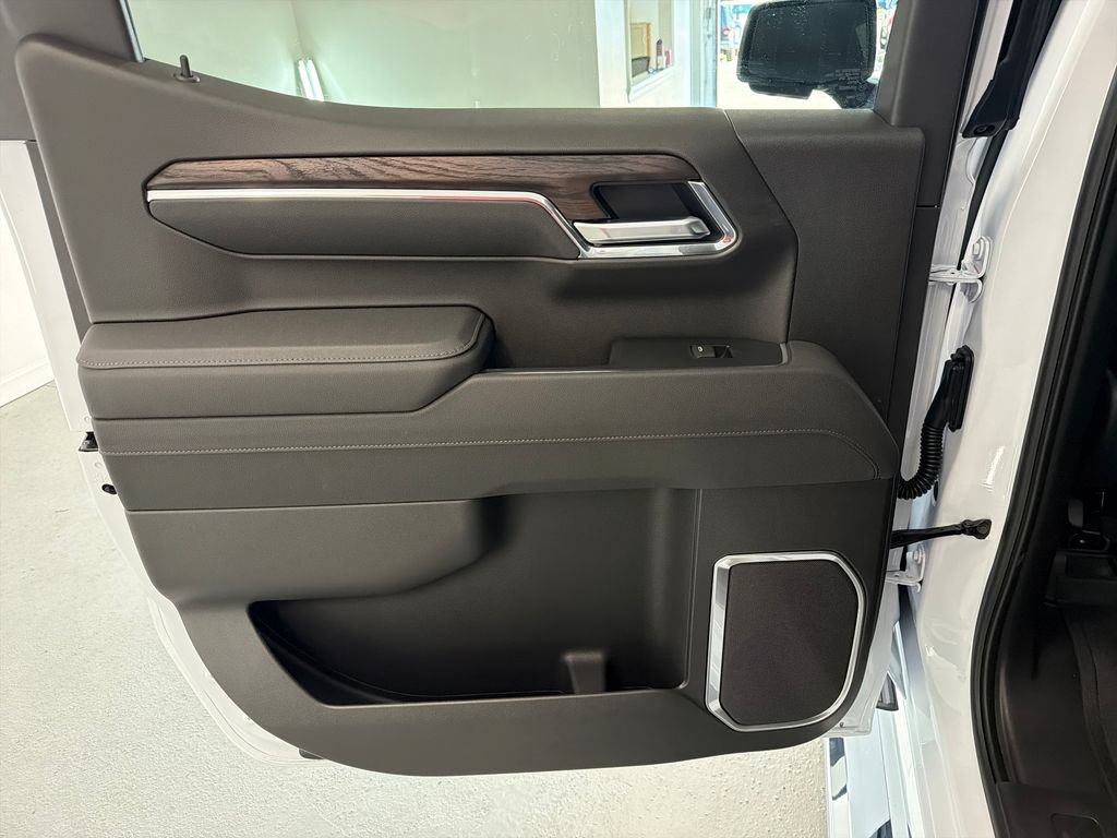 New 2026 GMC Sierra 1500 SLT w/ SLT Premium Plus Package AWD/4WD image 8