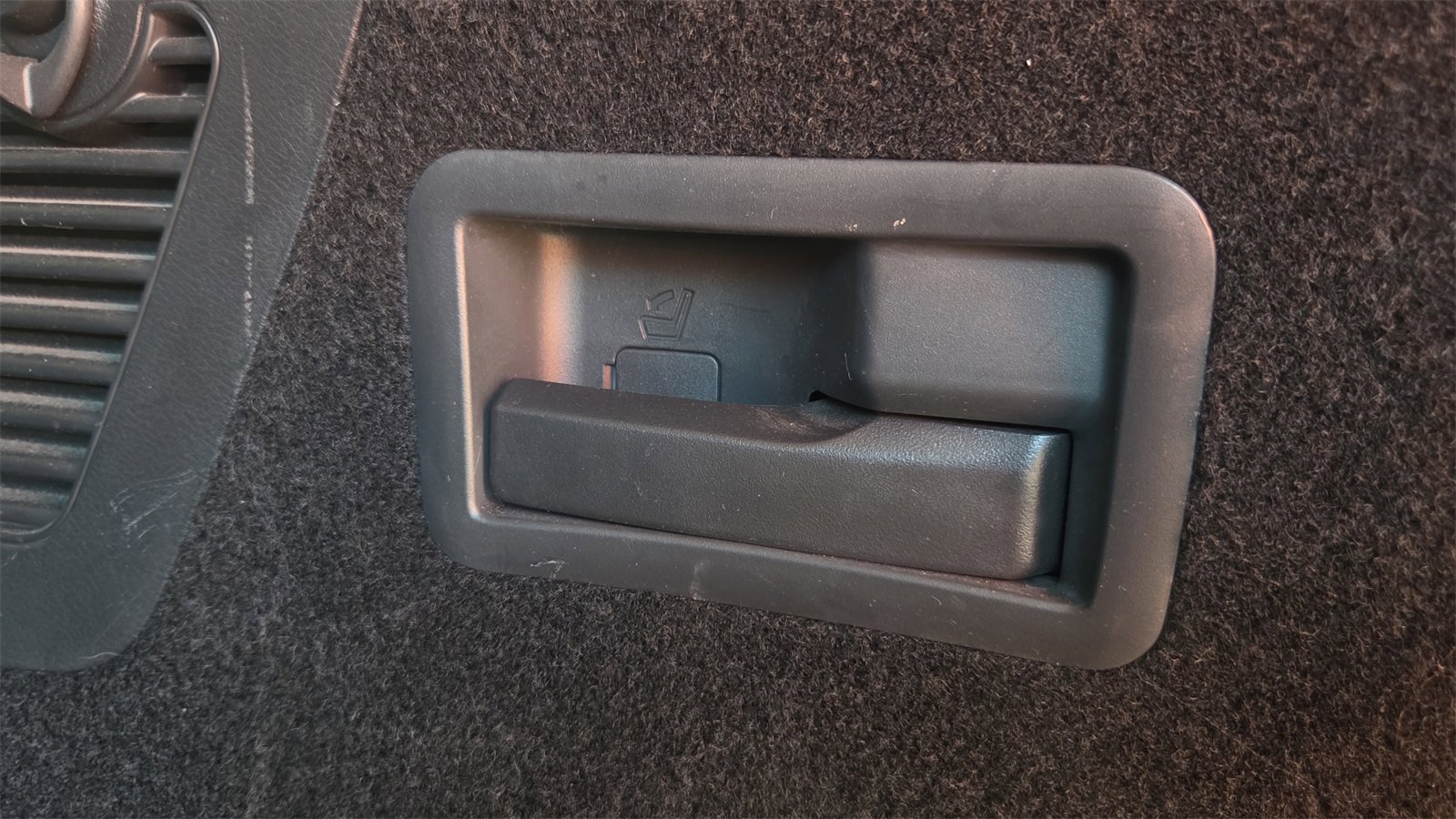 Used 2018 Nissan Murano SL w/ Midnight Edition Package image 22