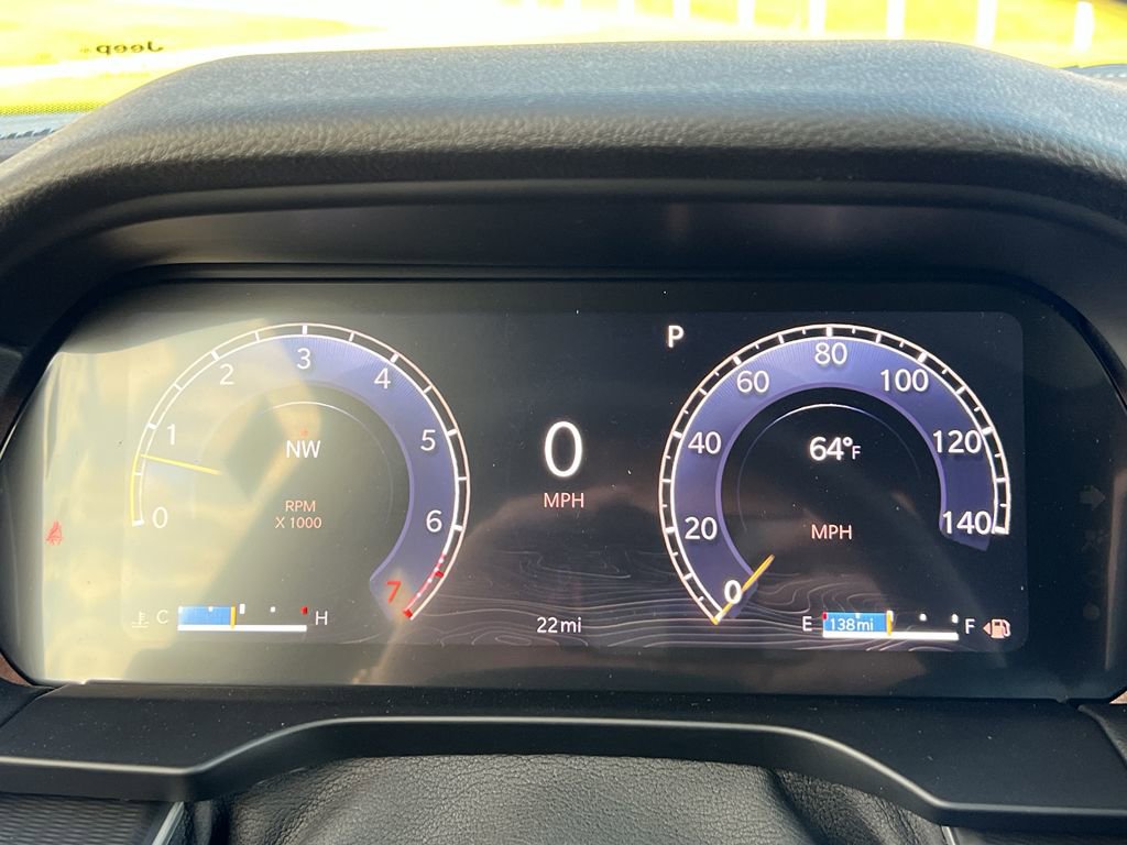 New 2025 Jeep Grand Cherokee Laredo X w/ Luxury Tech Group I image 32