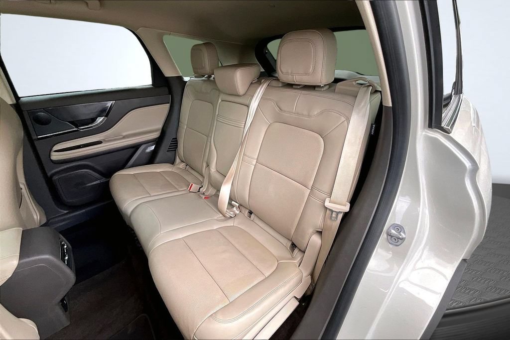 Certified 2023 Lincoln Corsair Reserve FWD image 23