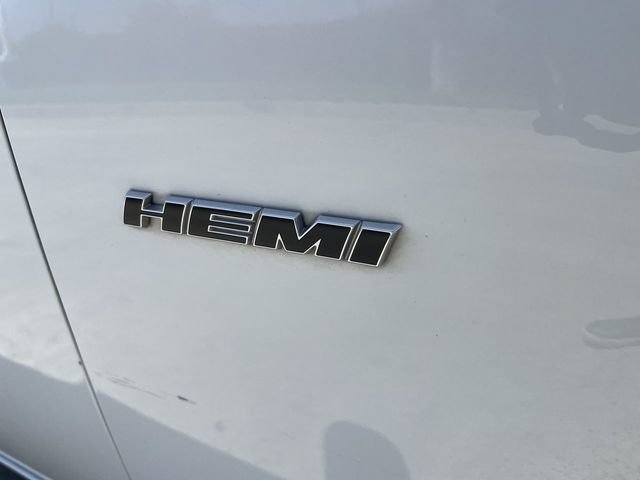 Used 2018 Dodge Charger R/T RWD image 31
