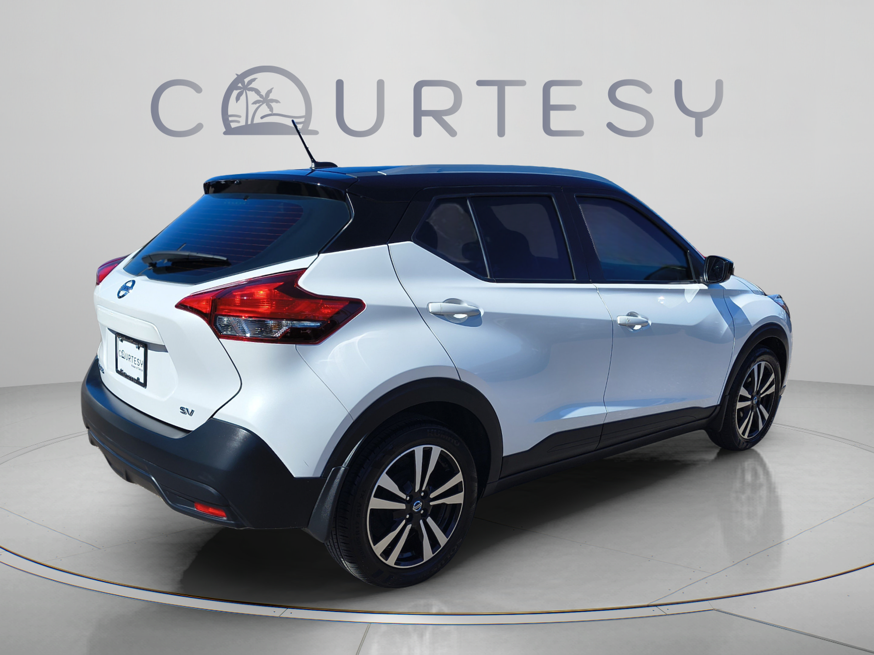 Certified 2019 Nissan Kicks SV FWD image 7